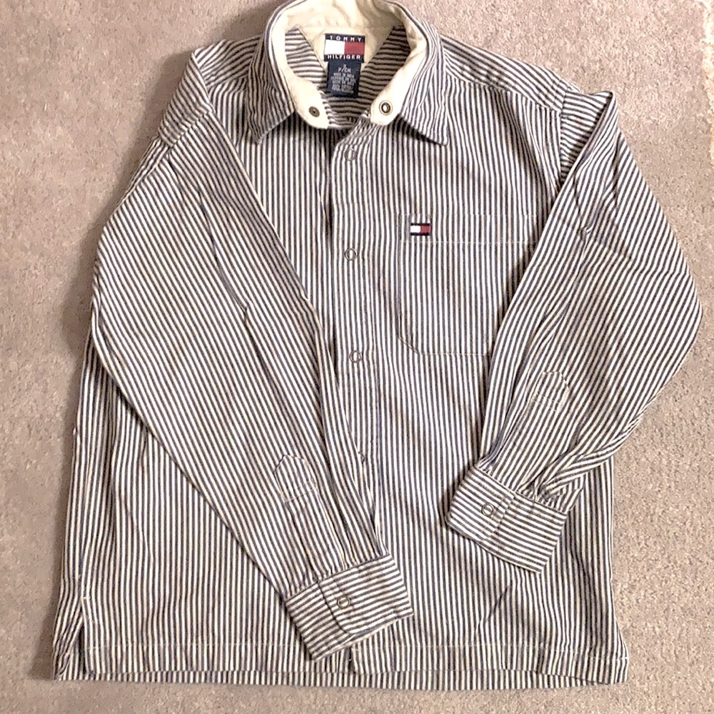 Tommy Hilfiger Boys Denim Stripe Shirt. Size Small